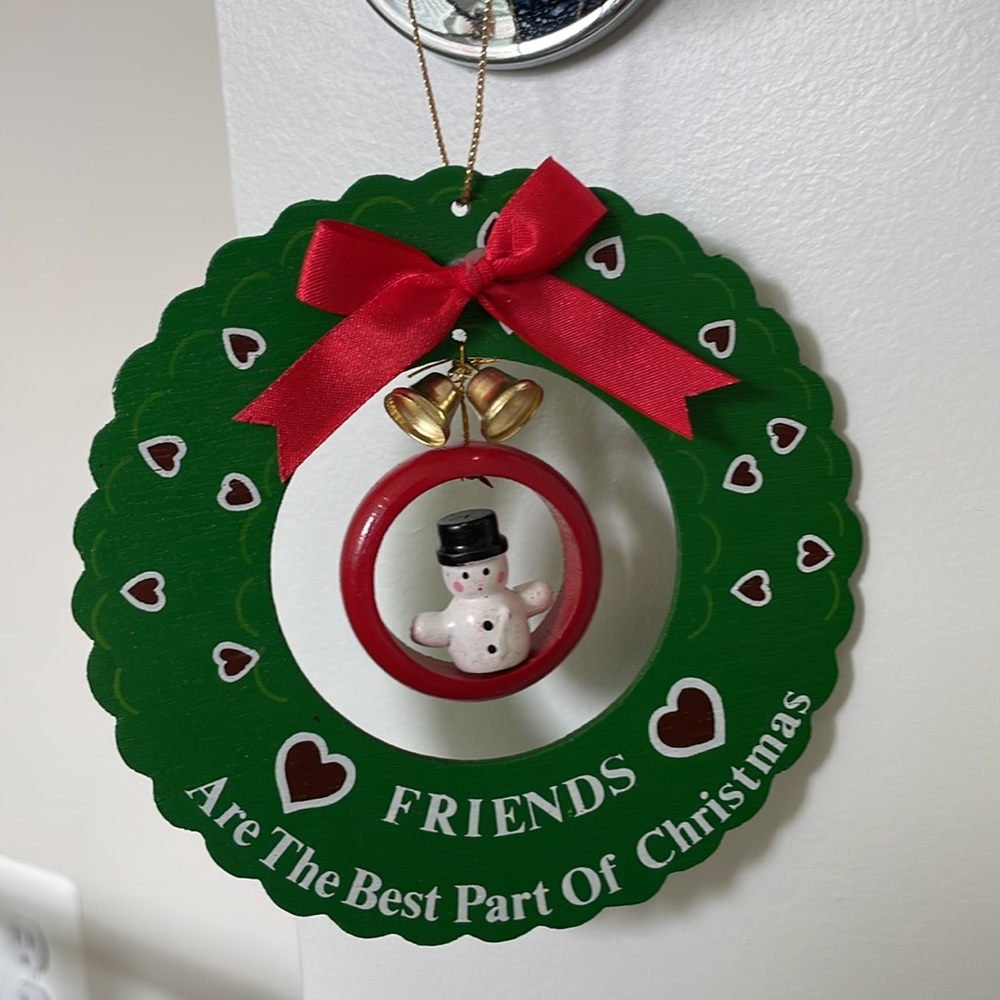 Holiday ornament with snowman ⛄️